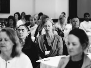 healing summit day 1 audience 2